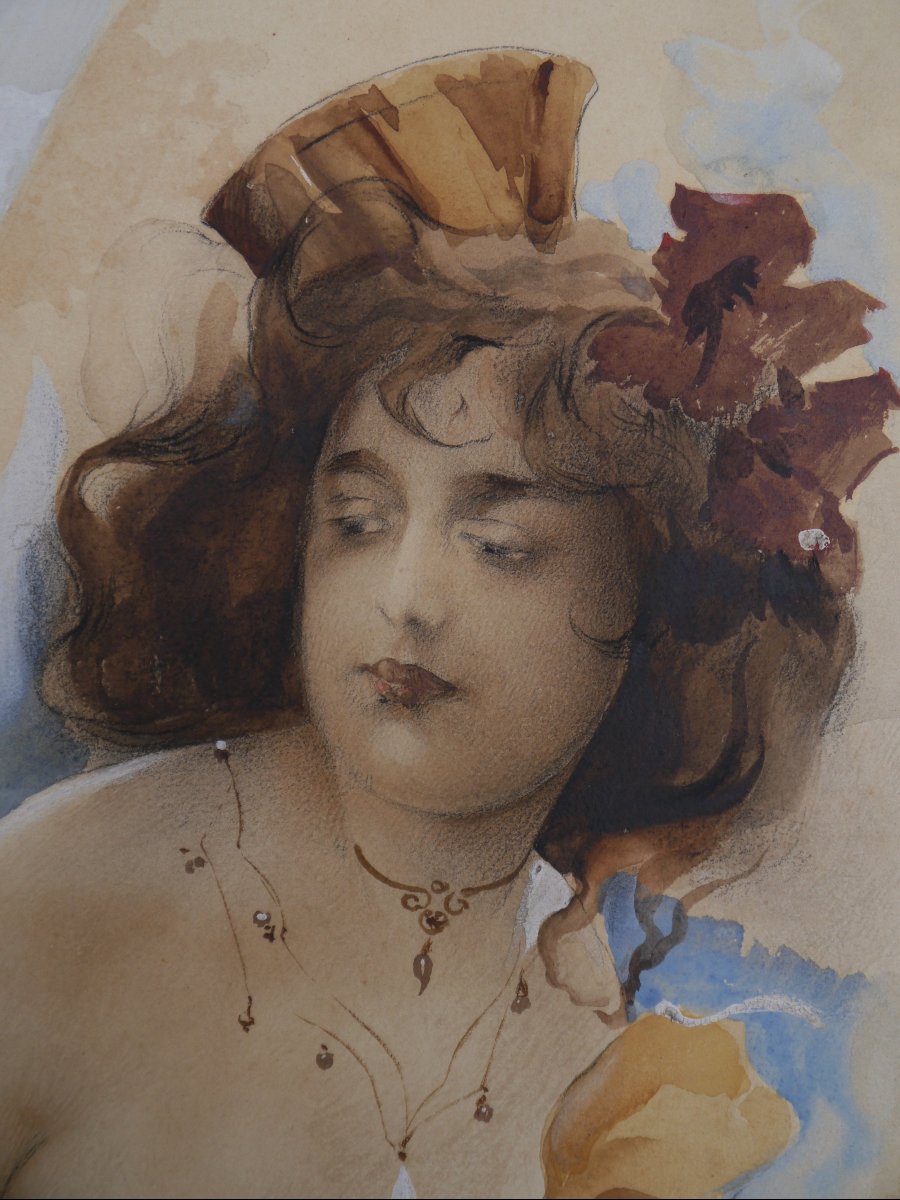 Femme au buste dénudé vers 1900. -photo-4