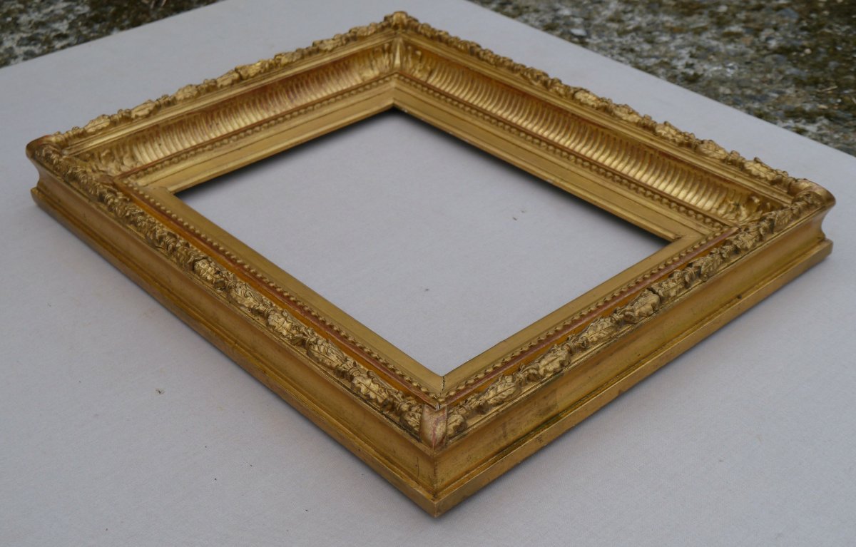 19th-century Gilded Frame With Grooves, View Measuring 26.8 X 19.3 Cm-photo-5