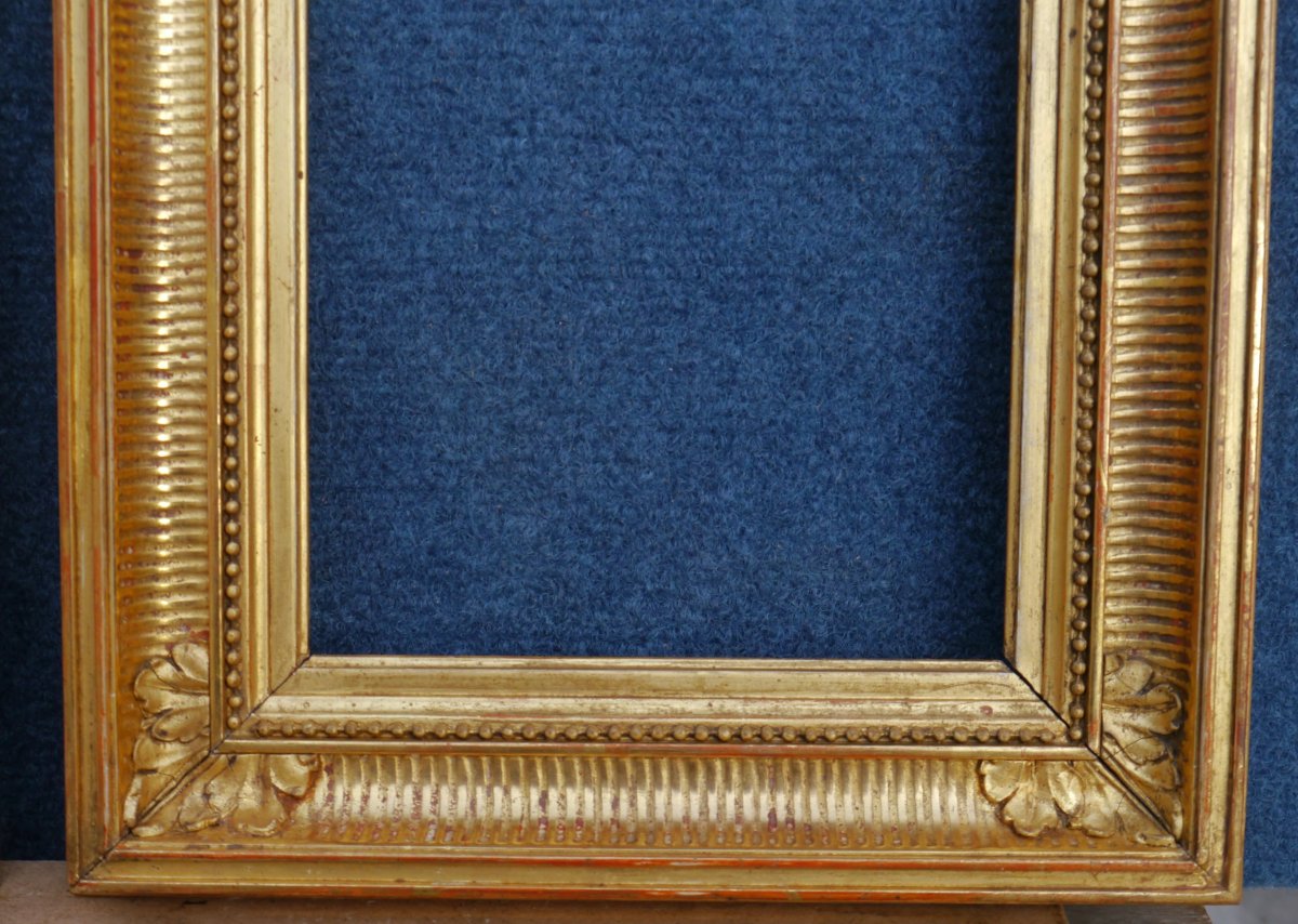 Pair Of Small 19th-century Gilded Frames With Grooved Sides; View Size 20.6 X 15.3 Cm. Size Approximately 1f-photo-3