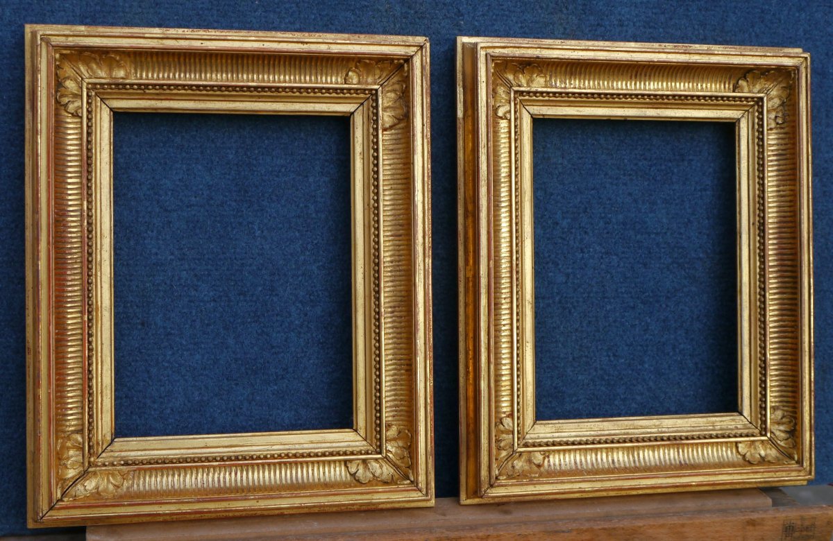 Pair Of Small 19th-century Gilded Frames With Grooved Sides; View Size 20.6 X 15.3 Cm. Size Approximately 1f-photo-4