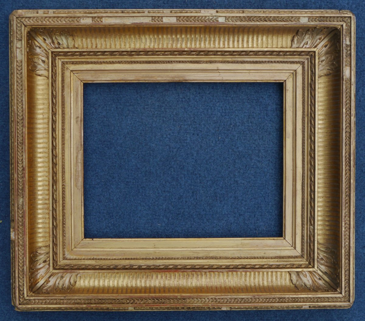 19th-century Gilded Frame With Channels For 3f (27x22), View Size 26x20.3 Cm, In Need Of Restoration-photo-2