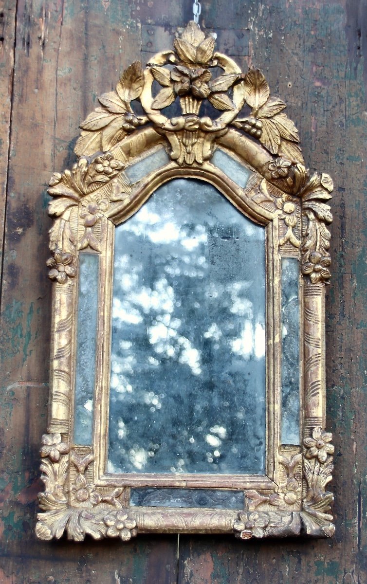 Miroir d'époque Régence En Bois Doré à Parcloses