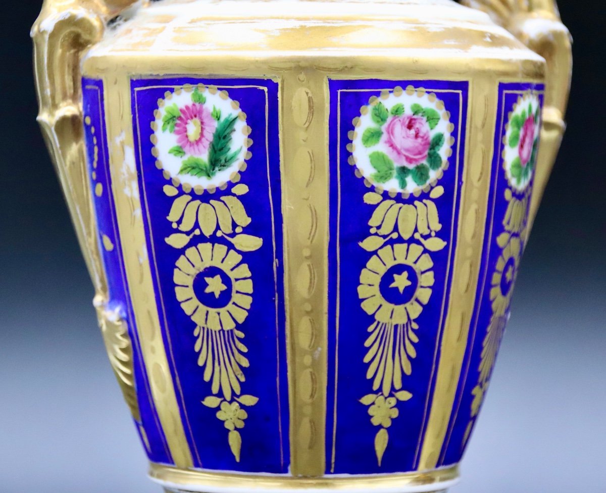 Pair Of 19th Century Paris Porcelain Vases-photo-3