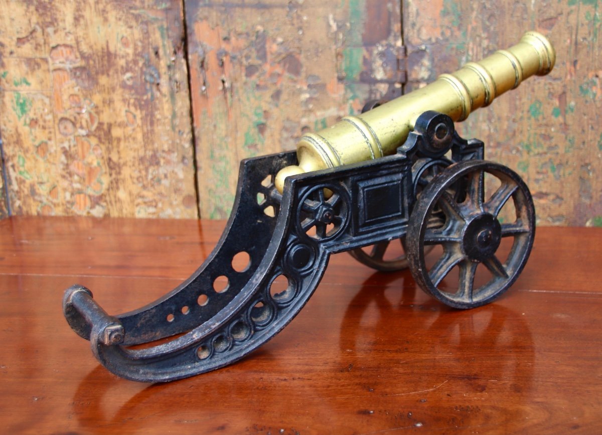 Pair Of Cast Iron And Bronze Cannons From The 19th Century-photo-4