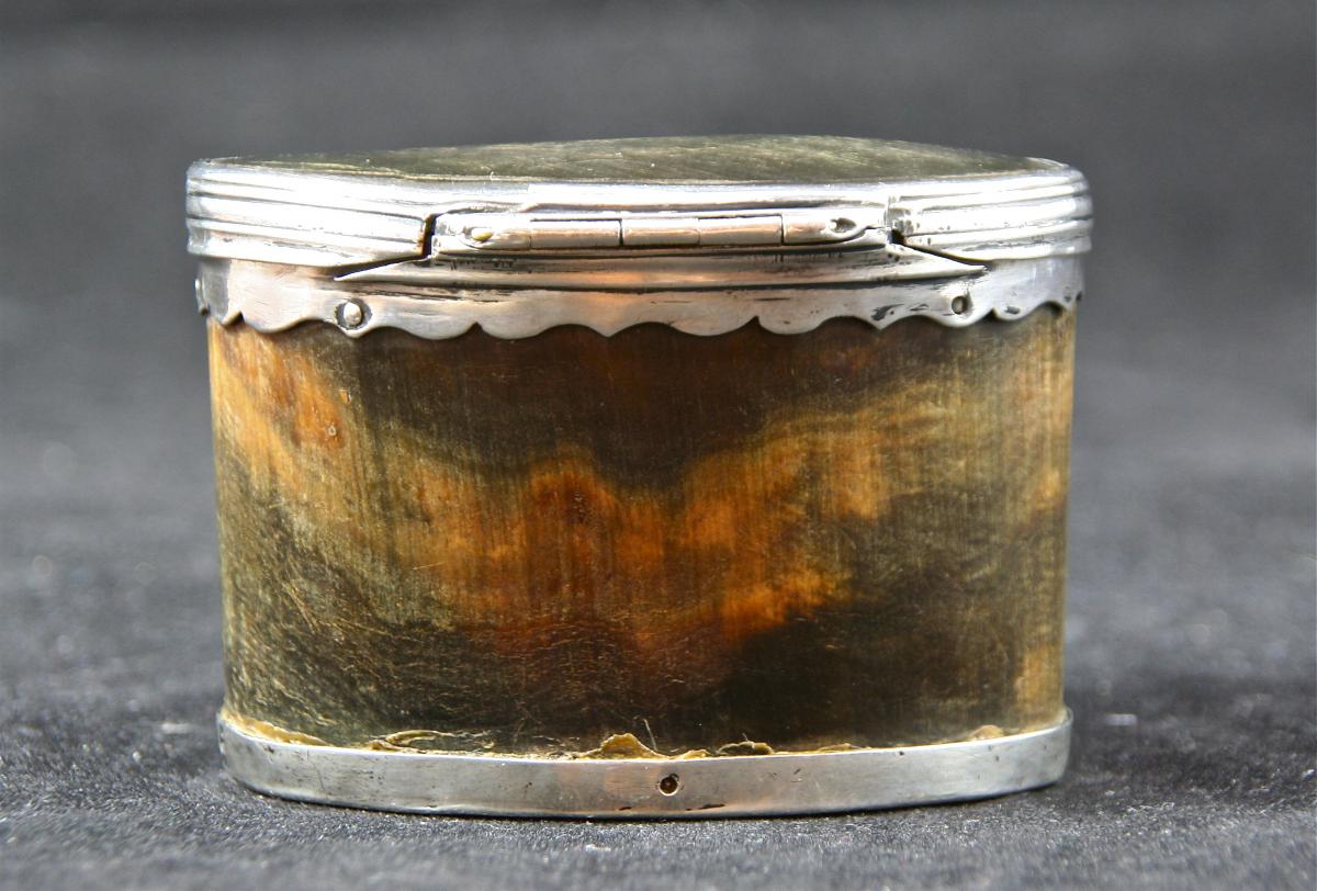Snuffbox XVIII In Silver And Horn-photo-3