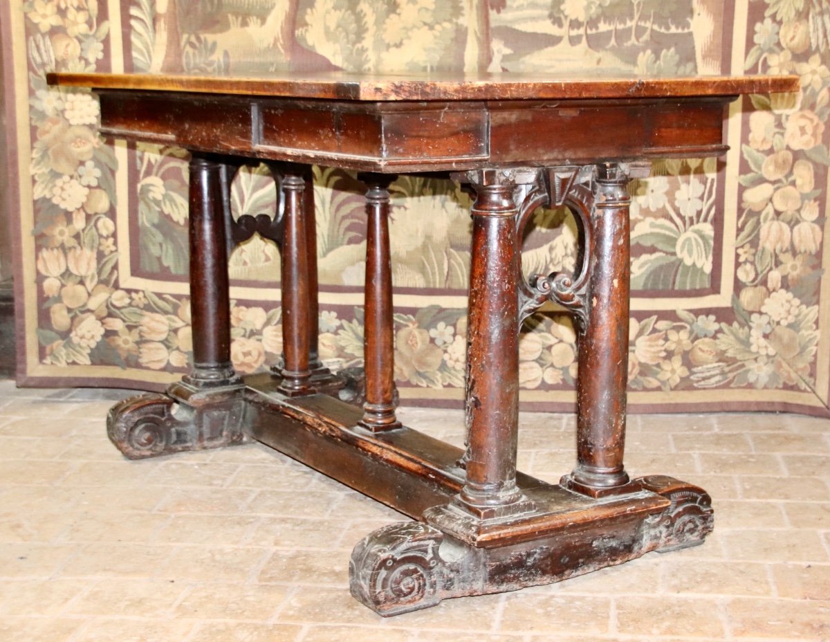 17th Century Renaissance Table In Walnut -photo-2