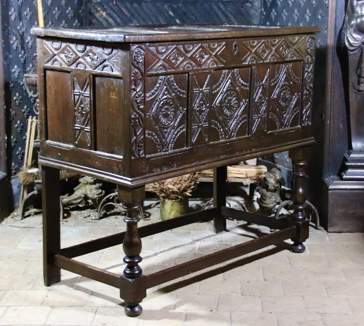 English Oak Chest From The 17th Century -photo-3