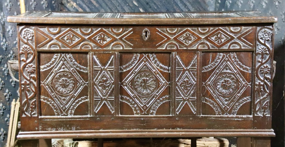 English Oak Chest From The 17th Century -photo-1