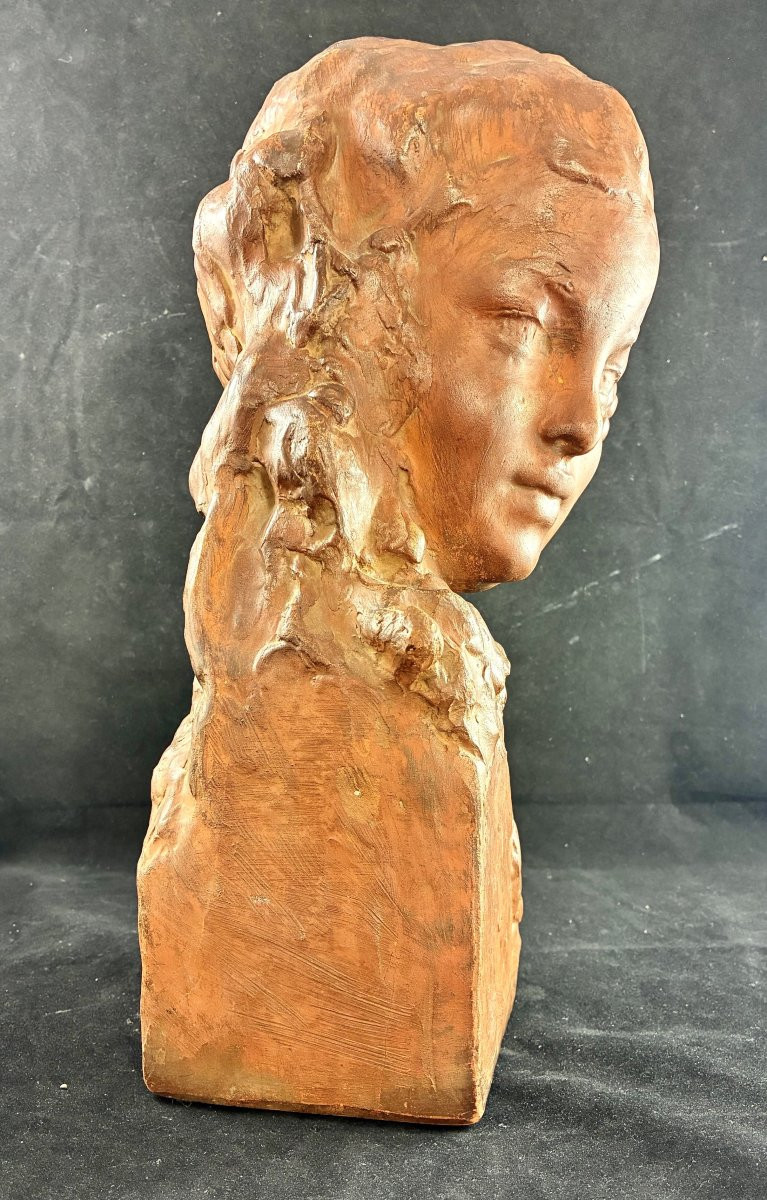 Terre cuite d'un buste de jeune femme par Amédéo GENNARELLI -photo-3