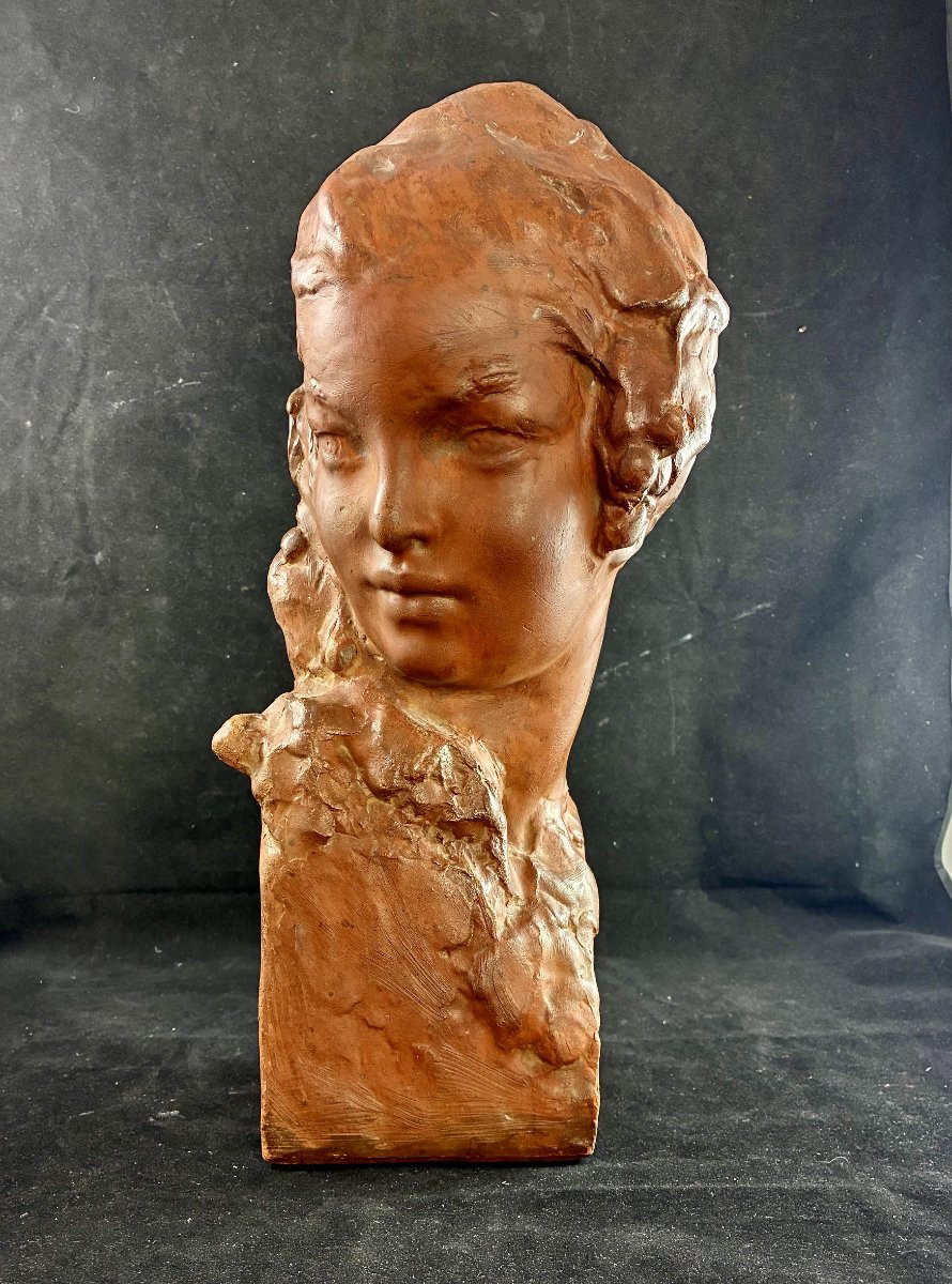Terre cuite d'un buste de jeune femme par Amédéo GENNARELLI -photo-4