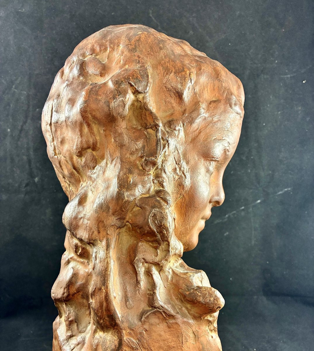 Terre cuite d'un buste de jeune femme par Amédéo GENNARELLI -photo-2