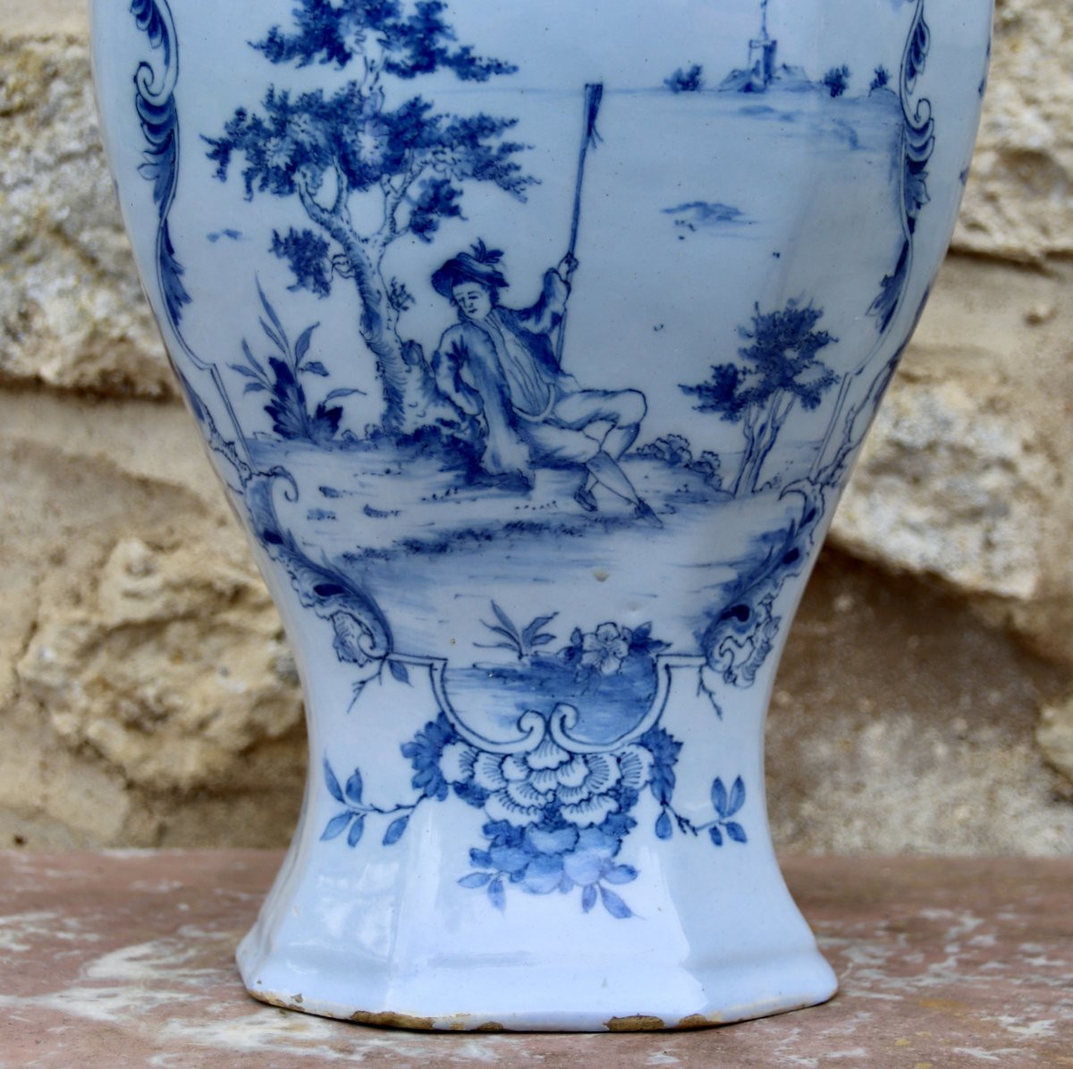 Covered Pot Vase In Delft Earthenware From The 18th Century -photo-8