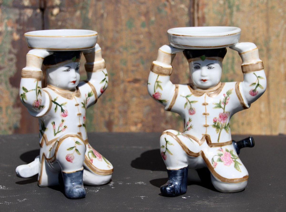 paire de salerons extrème orient XXéme en porcelaine 