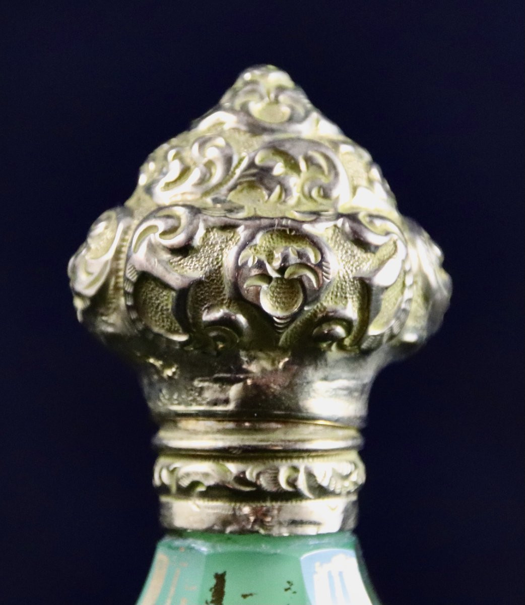 Early 19th Century Opaline Salt Bottle -photo-3