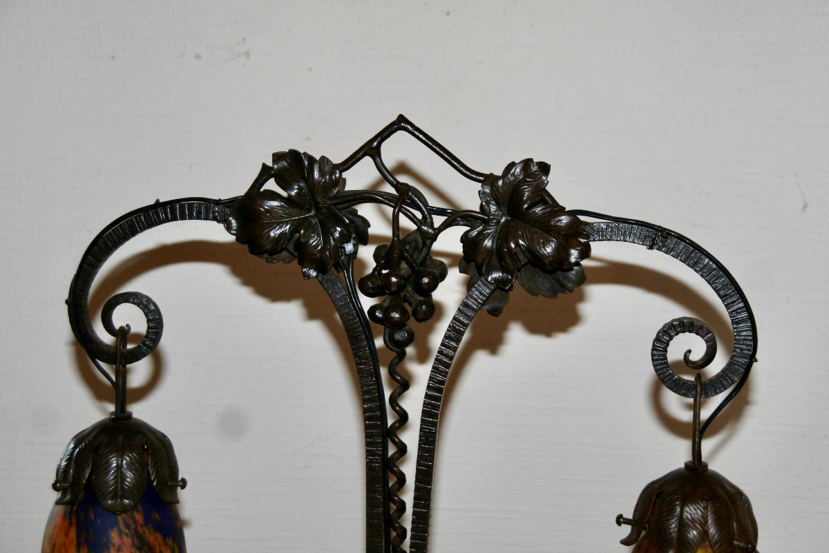 Lampe Art Nouveau à 2 lumières en fer forgé et pâte de verre -photo-4