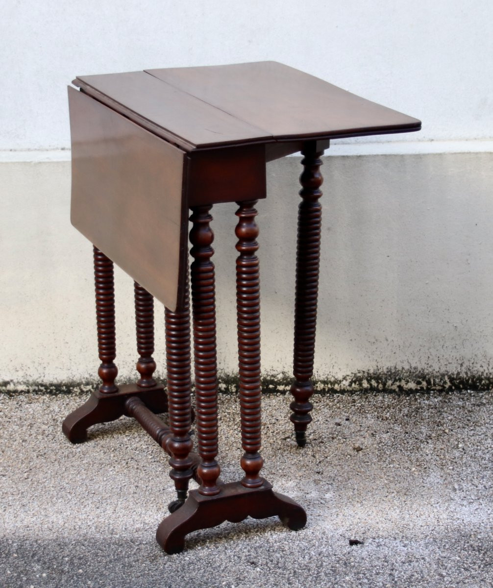 19th Century Mahogany Drop-leaf Table-photo-4