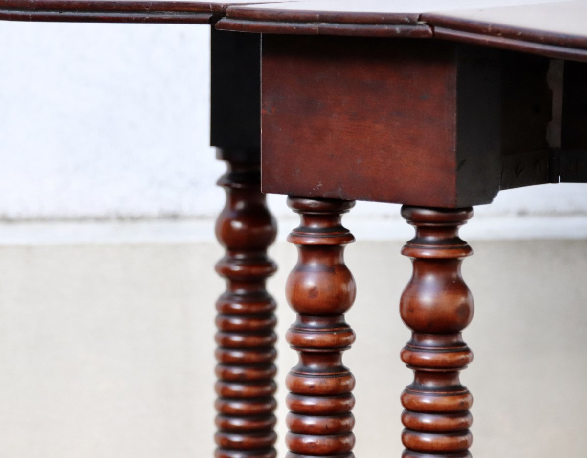 19th Century Mahogany Drop-leaf Table-photo-3