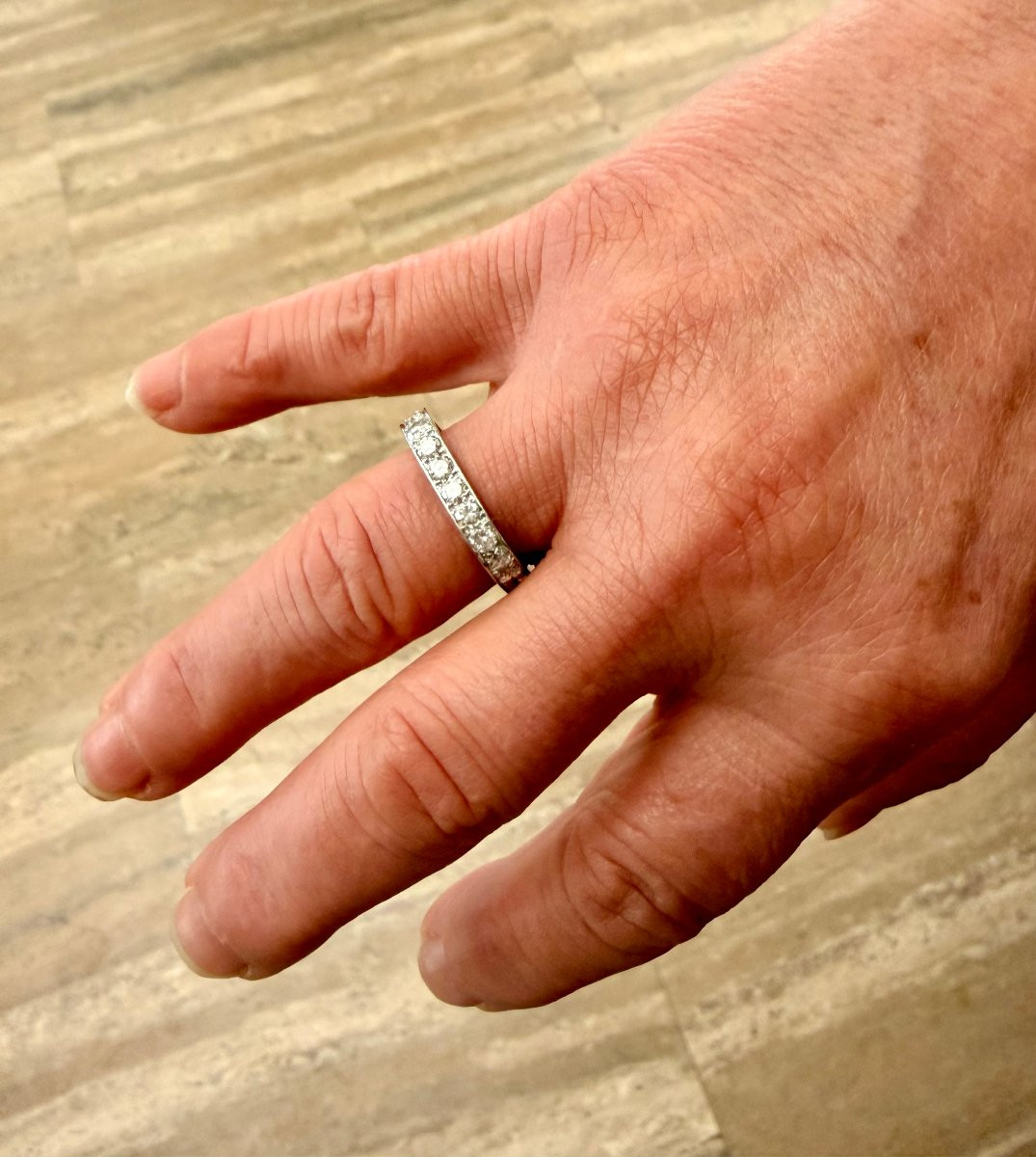 bague alliance carré en or gris et diamants -photo-2