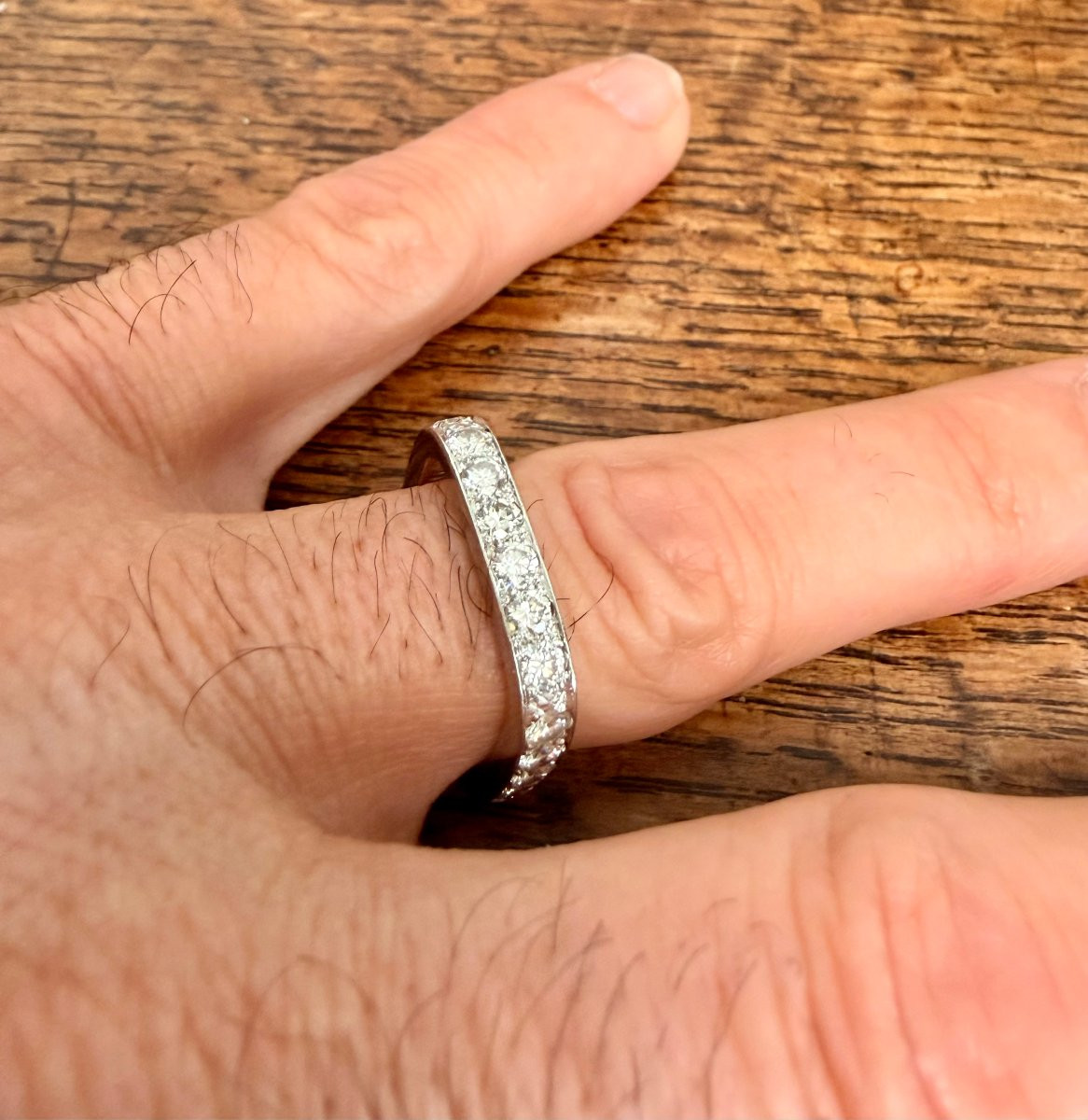 bague alliance carré en or gris et diamants -photo-8