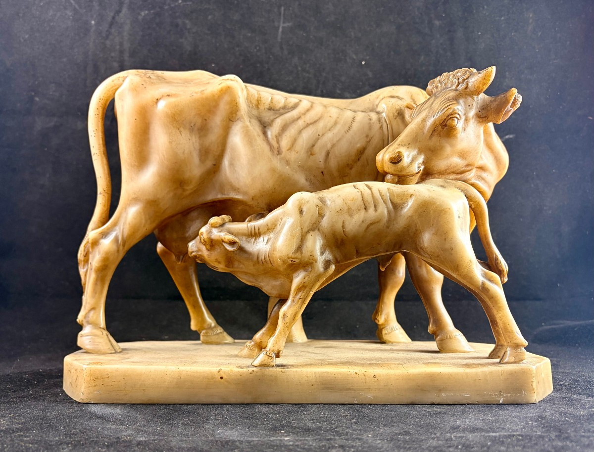Vache et son veau en albâtre d'après P.J. Mêne fin XIXème 