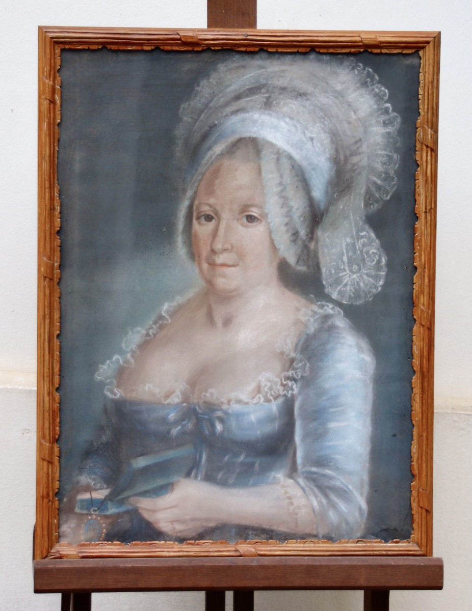 18th-century Pastel Of A Woman With A Headdress 