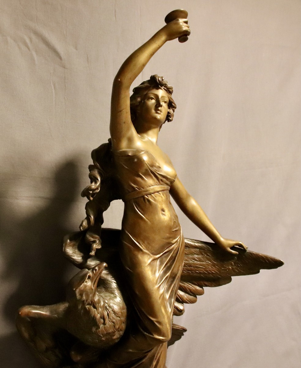 bronze d'Édouard DROUOT représentant Hébé