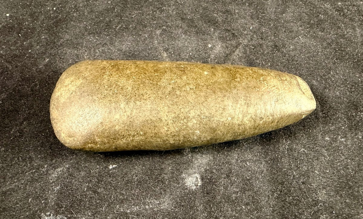 Set Of 7 Prehistoric Axes -photo-3