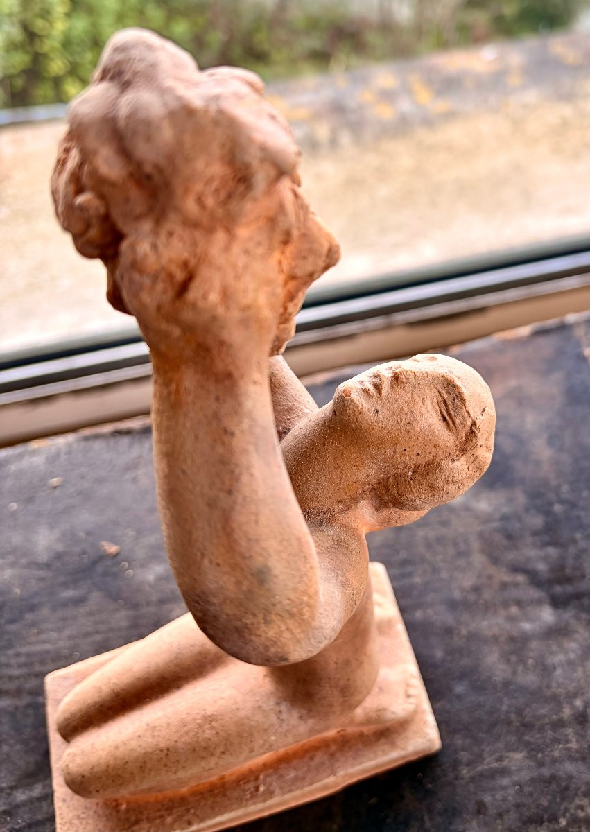 terre cuite jeune femme offrant un bouquet d'Édouard CAZEAUX-photo-1