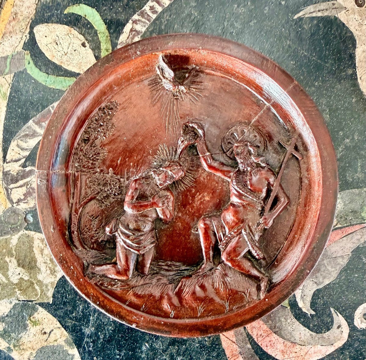 médaillon XVIIème en buis représentant le baptême du Christ -photo-4