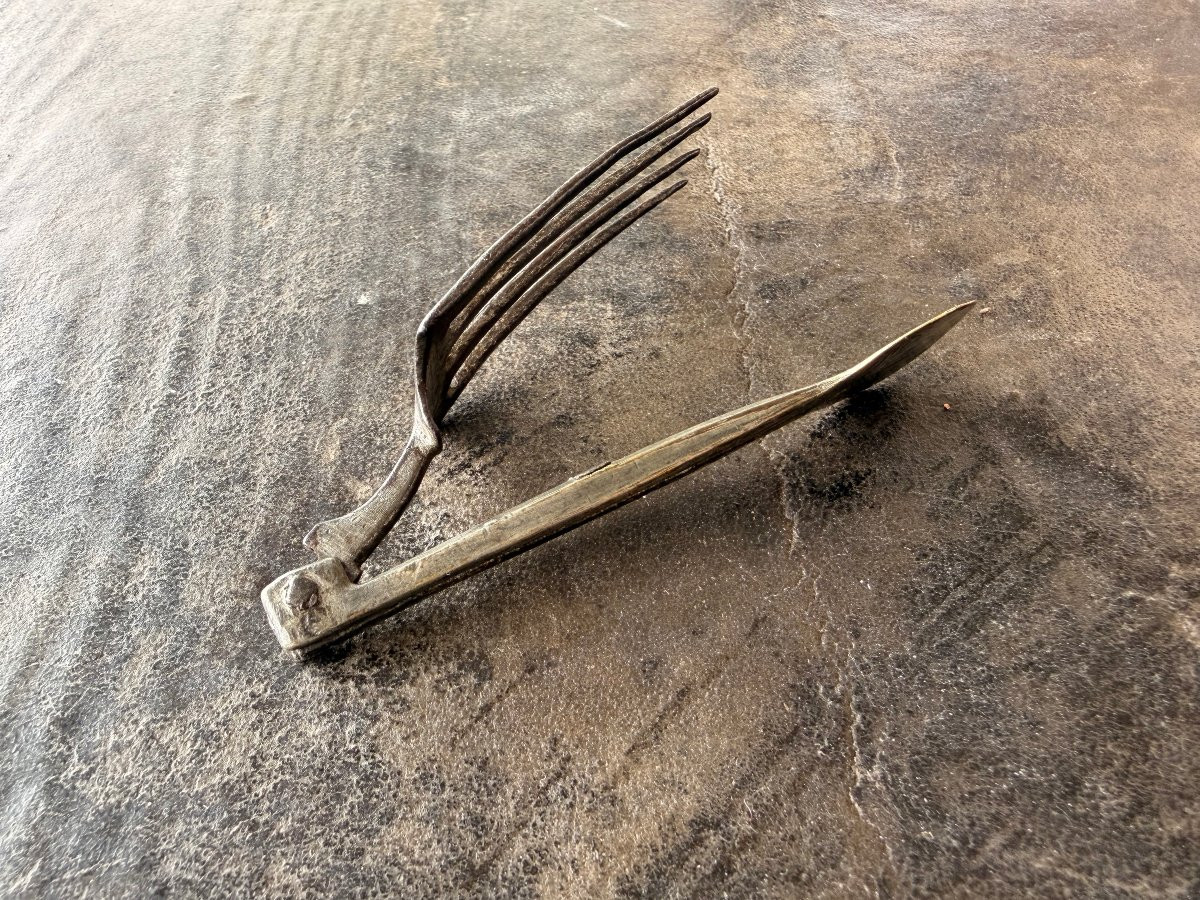 17th Century Folding Fork-photo-4