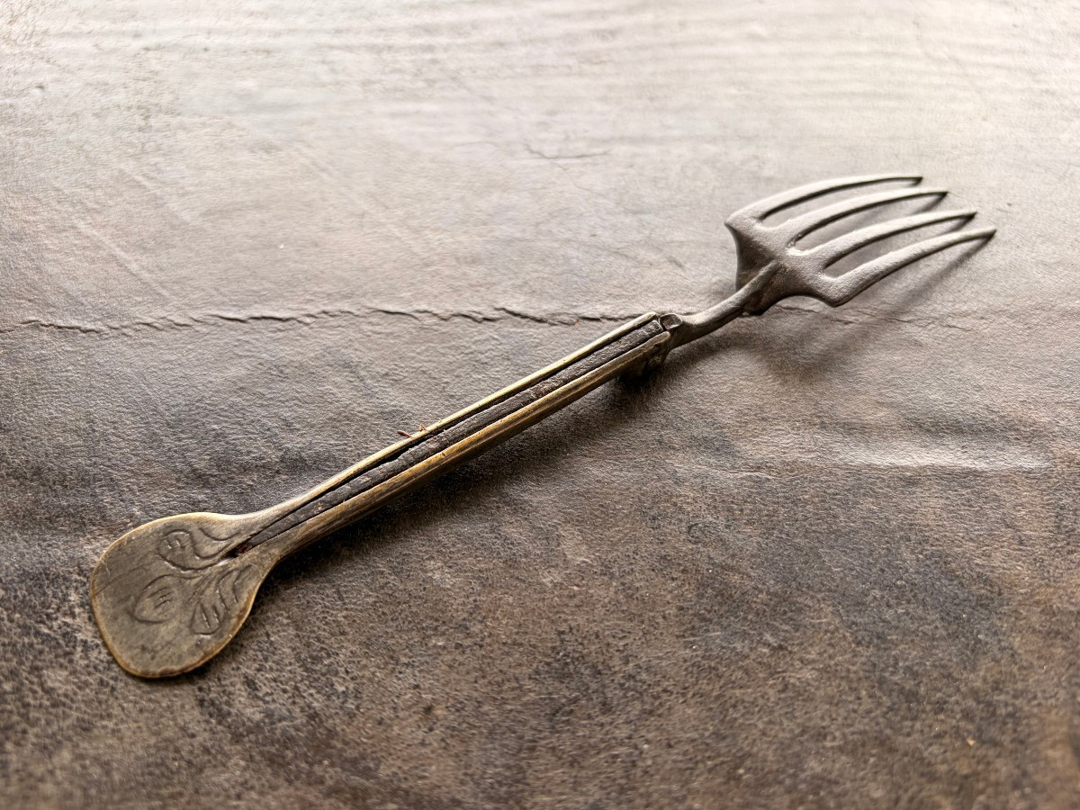 17th Century Folding Fork