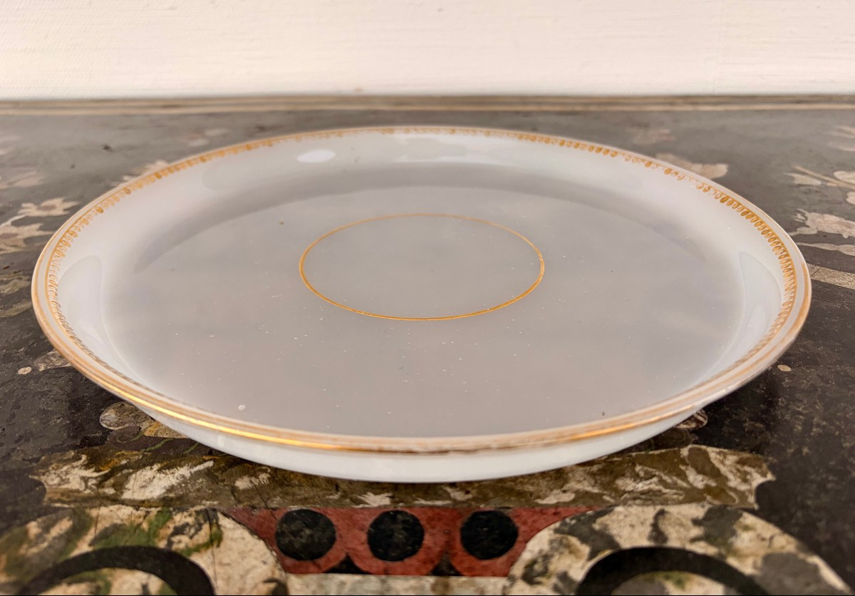 grand plateau XIXème en opaline blanche -photo-4