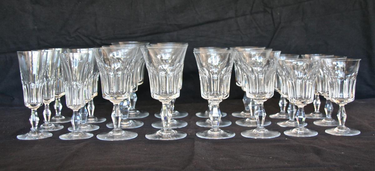 Serie De Baccarat Glasses Model "polignac"