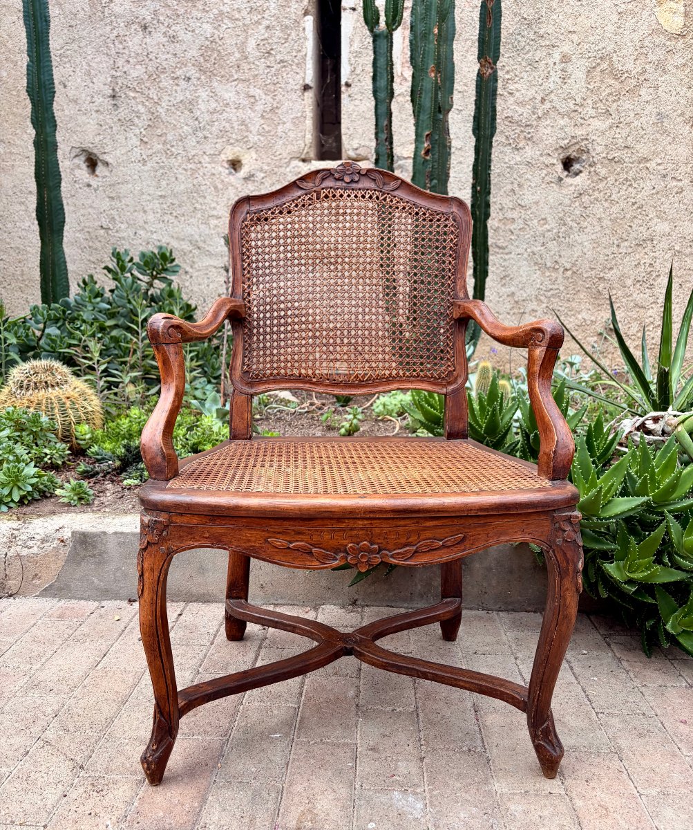 fauteuil régence d'époque XVIIIème en hêtre 