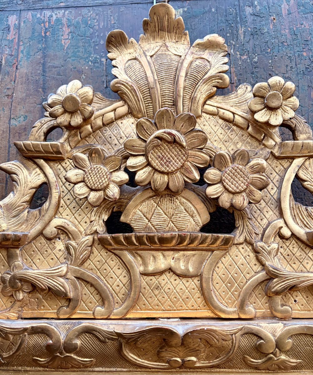 Regency-style Mirror With A Gilded Wooden Pediment -photo-3