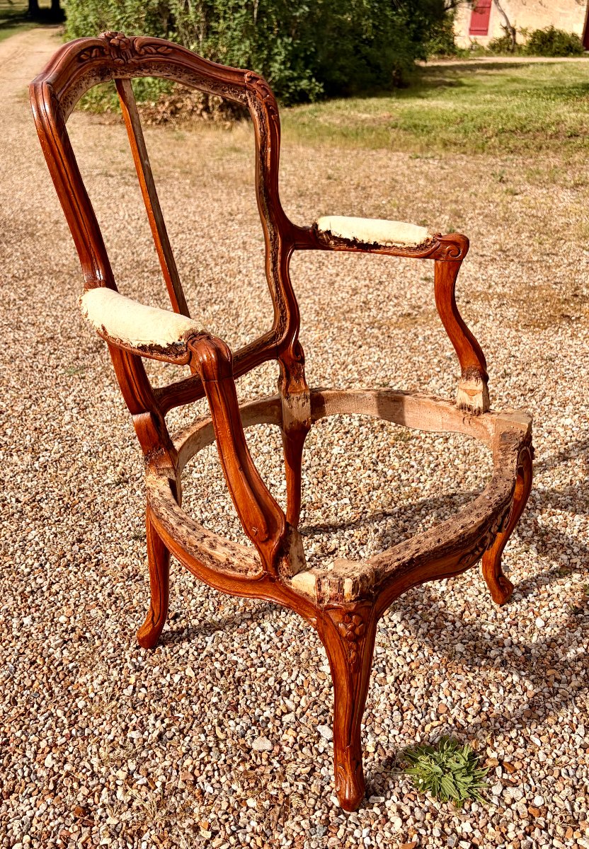 paire de fauteuils Louis XV de Jean-Baptiste Gourdin -photo-4