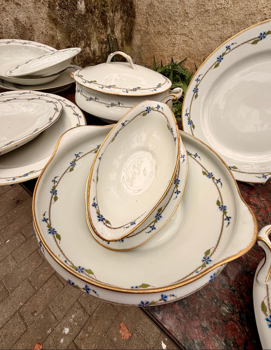 61-piece Limoges A. Lanternier Dinnerware Set -photo-4