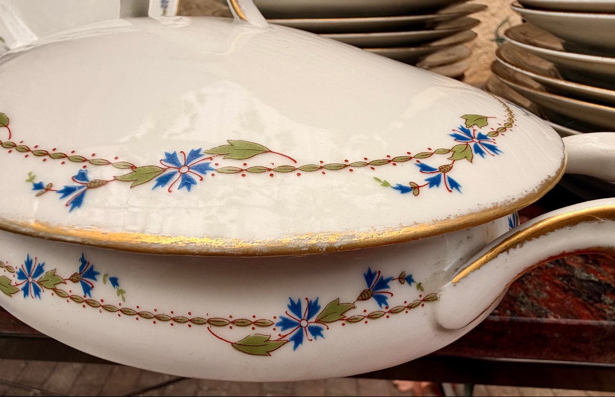 61-piece Limoges A. Lanternier Dinnerware Set -photo-2