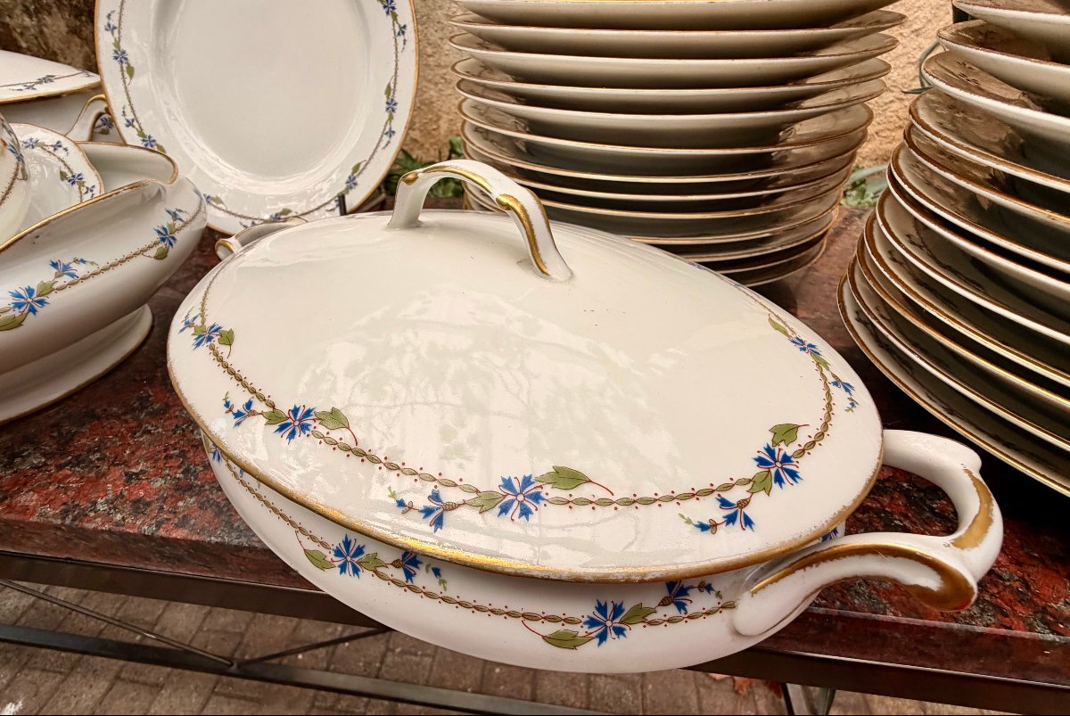 61-piece Limoges A. Lanternier Dinnerware Set -photo-3