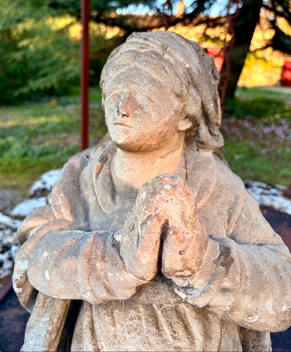 vierge en prière d'époque XVIIème en pierre -photo-4