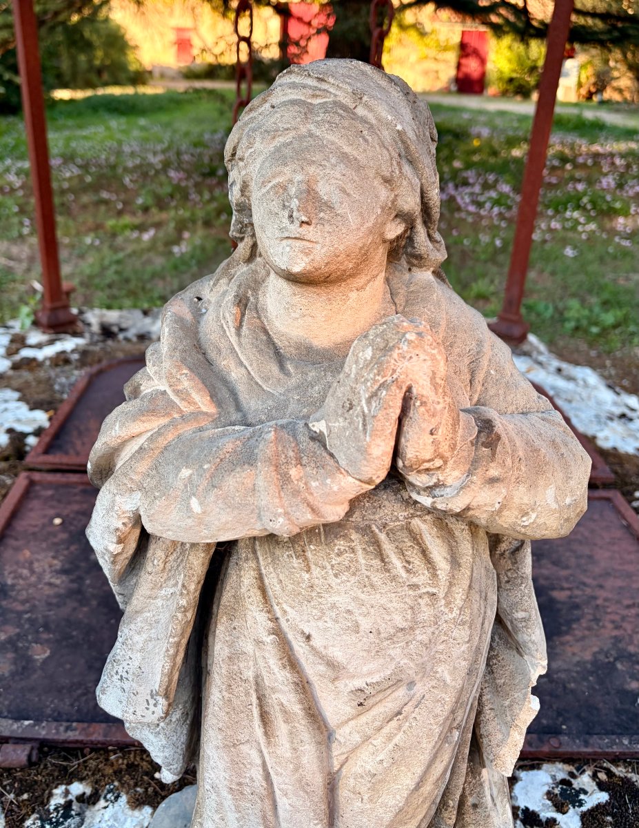 vierge en prière d'époque XVIIème en pierre -photo-2