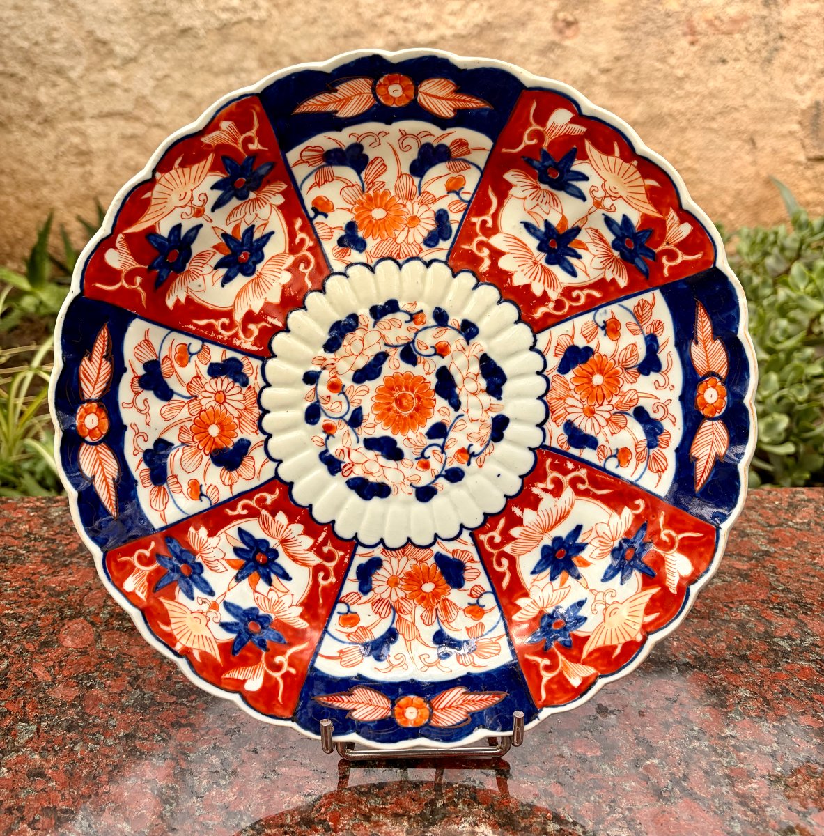 grand plat Imari à bord godronnés XIXème-photo-2