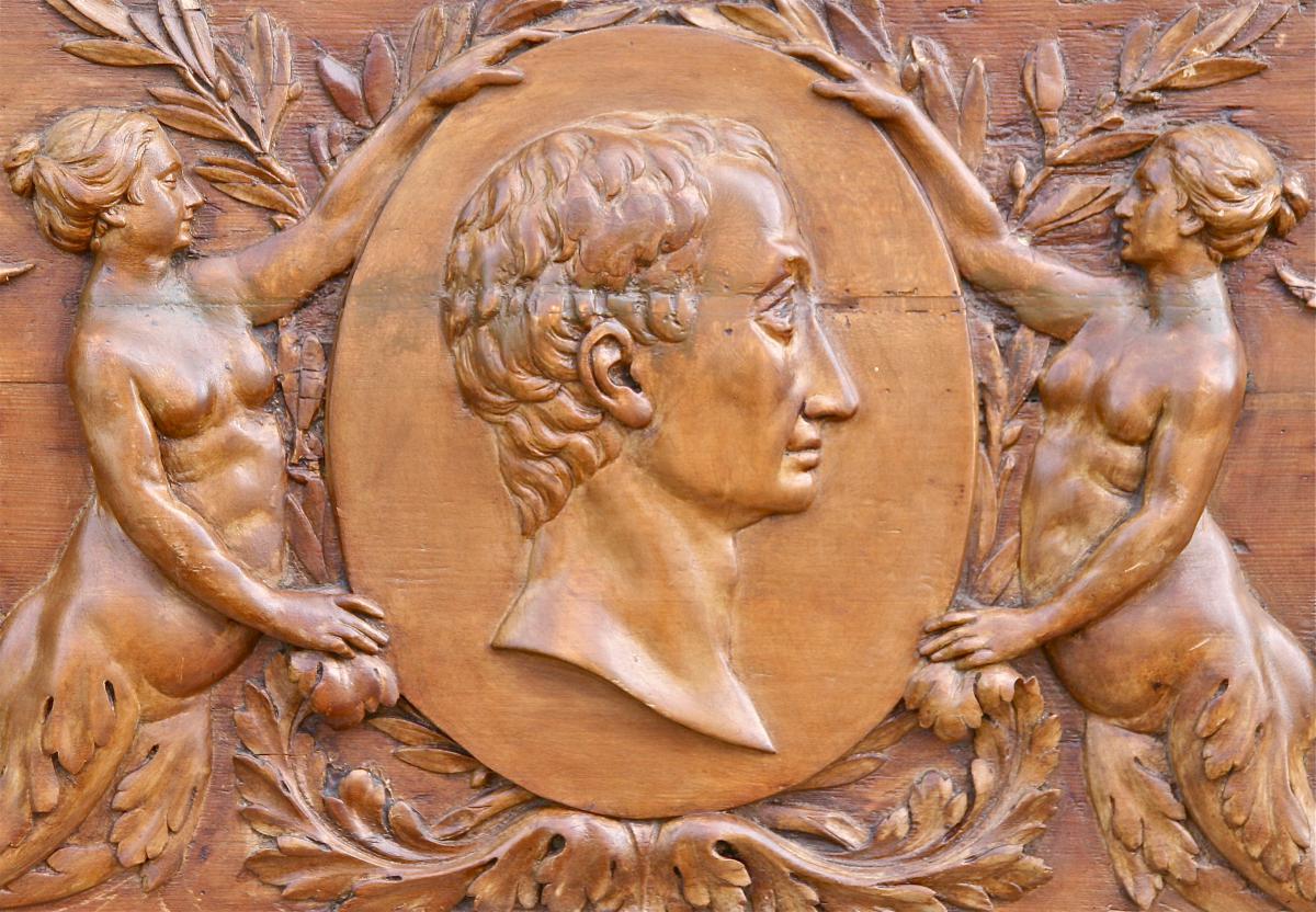 In Panel Carved XVIII Representative Montesquieu-photo-2