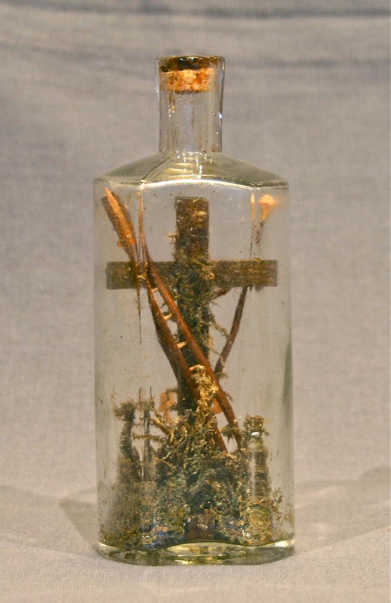 Christ Of Passion In Bottle Nineteenth-photo-2