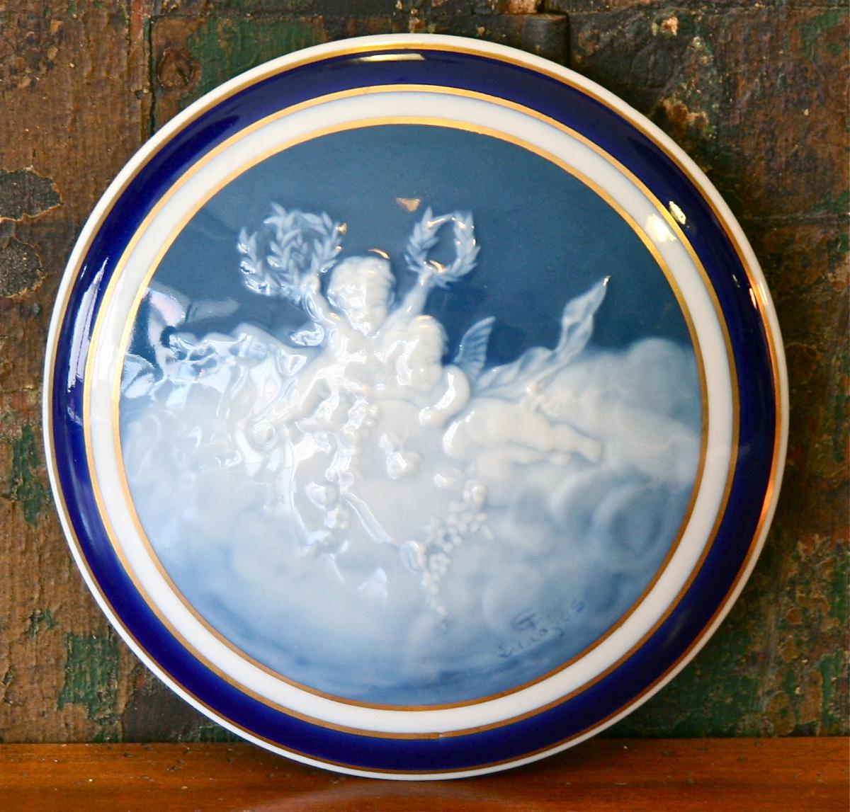 Boîte Bonbonnière Ronde En Porcelaine De Camille Tharaud