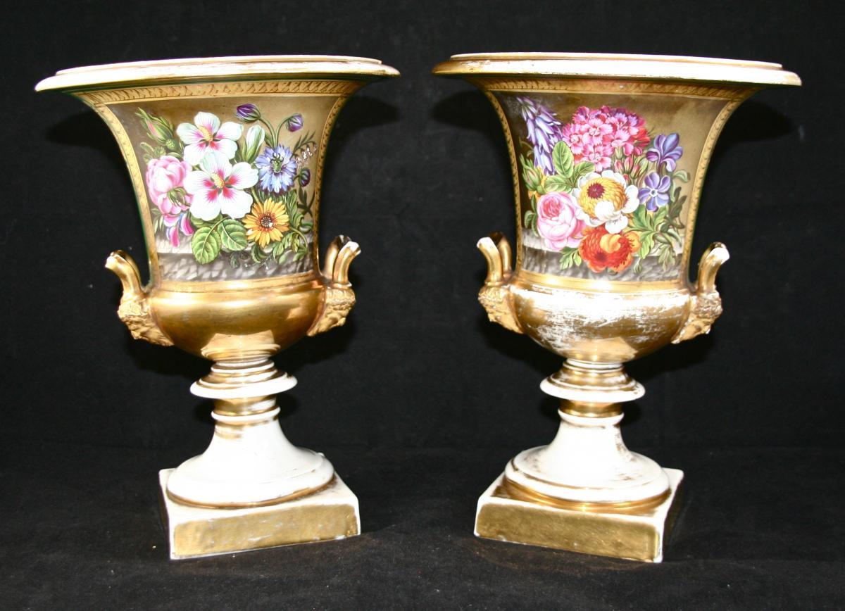 Pair Of Medici Vases Nineteenth Porcelain Paris De Rihouet