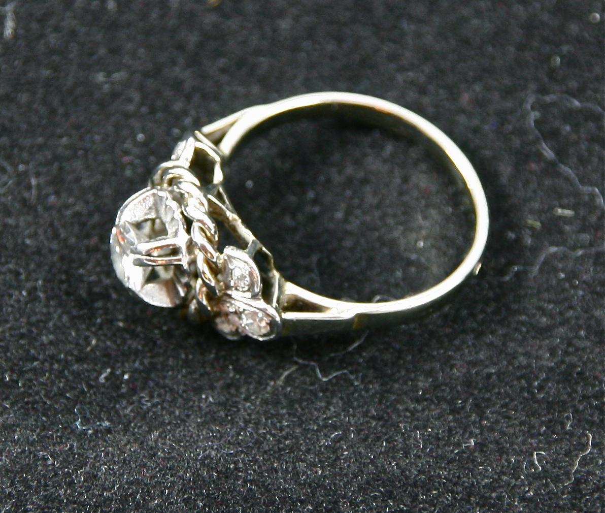 Nineteenth Ring In Gray Gold And Diamonds-photo-2