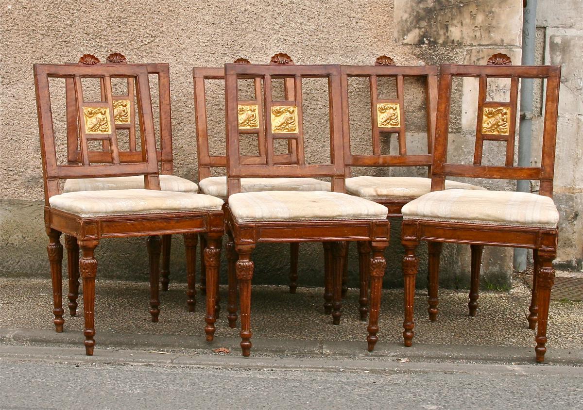 Six Sixteenth Century Chairs Louis XVI Carved Walnut And Golden Wood