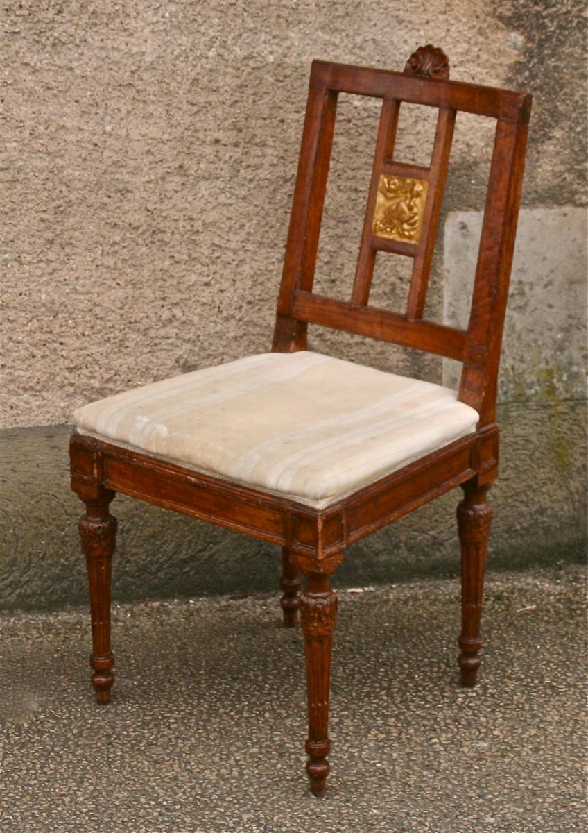 Six Sixteenth Century Chairs Louis XVI Carved Walnut And Golden Wood-photo-1