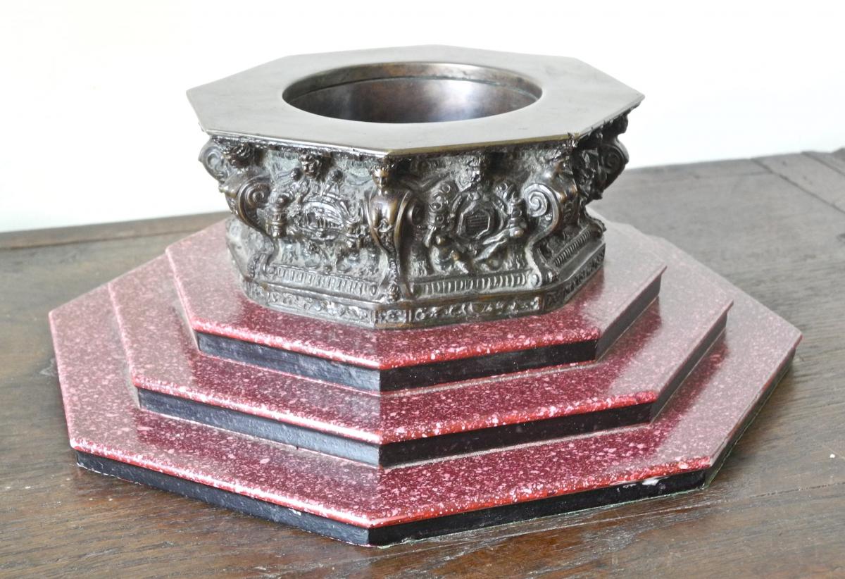 Nineteenth Bronze Mortar Cup On Porphyry Pedestal-photo-2